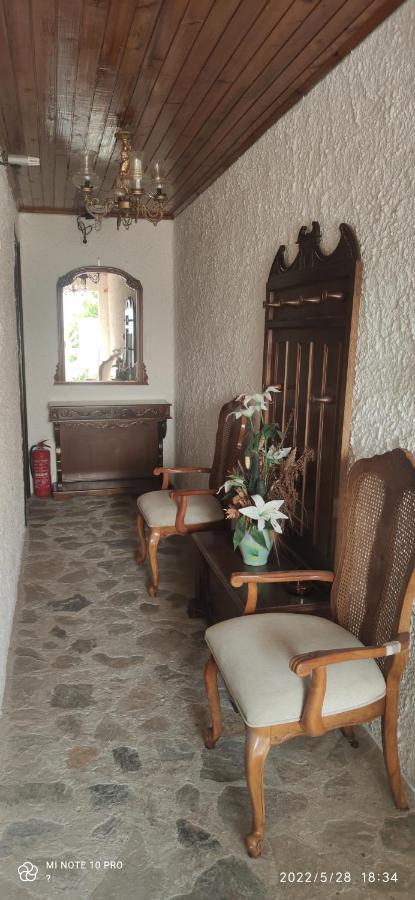 Odysseas Hotel Samos Exterior photo